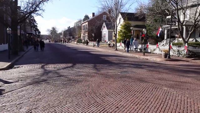 Hunting for the PERFECT Gift | Antique Shopping in Historic St. Charles, Missouri смотреть онлайн