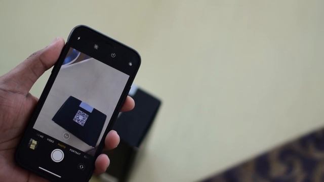 Scan A QR Code With ANY iPhone or Android Phone (2 MINUTE TUTORIAL) смотреть онлайн
