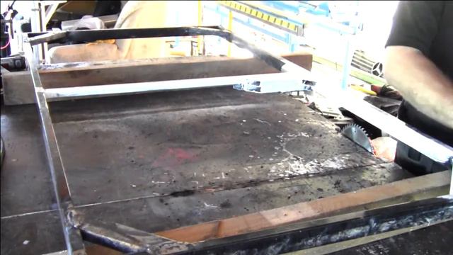 Калитка на дачу бесплатно ! The gate to the cottage is free ! 小屋的大门是免费的！ смотреть онлайн