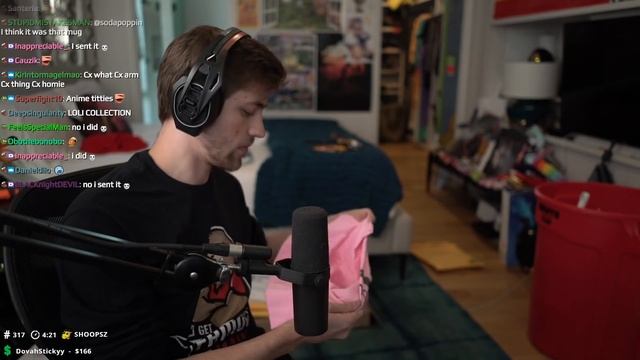 BEST P.O. BOX GIFT SO FAR (Mail Time #24) смотреть онлайн