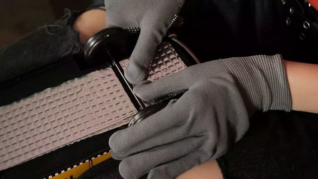 Как работает шумоизоляция? Сравните ДО и ПОСЛЕ? смотреть онлайн