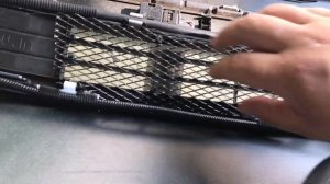 Toyota RAV 4 сетка радиатора. Дооснащение автомобиля, установка декоративно защитной сетки в бампер