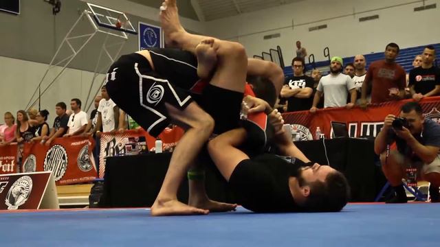 Los Angeles International Jiu-Jitsu Open 2015 Paul Schon VS Welligton Modena смотреть онлайн