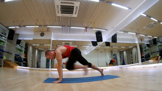 Приветствие солнцу ! Развернутый треугольник ! Poweryoga смотреть онлайн