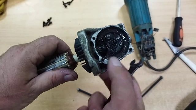 Ремонт болгарки makita смотреть онлайн