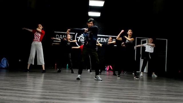 Меджикул - Насалатило | Waacking Choreography смотреть онлайн