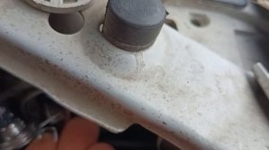 ЗАМЕНА ЛАМПОЧКИ БЛИЖНЕГО СВЕТА Kia Spektra