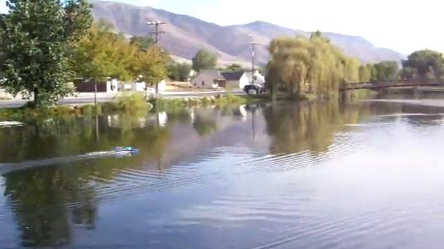 RC 3 point Airboat смотреть онлайн