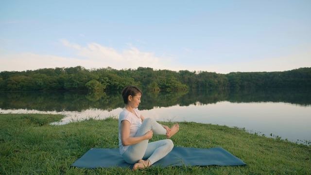 【自律神経リセット】 心と体がらくになるセルフケアヨガ！ #507 смотреть онлайн