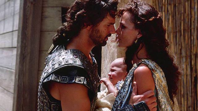 Hector and Andromache of "Troy",Requiem For A Dream смотреть онлайн