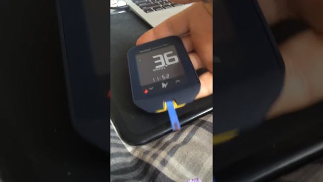 How to Use the Freestyle Optium Neo to Track Blood Ketones/ Blood Glucose смотреть онлайн