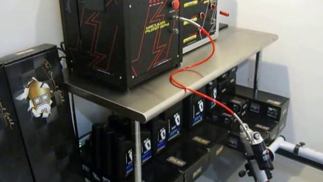 WP Shock Vacuum Machine ProPilotSuspension.com Demo (Condensed Actual run time) смотреть онлайн