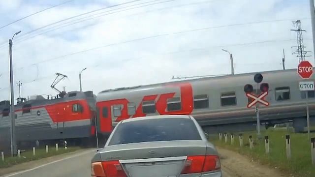 Правила поведения на железной дороге смотреть онлайн
