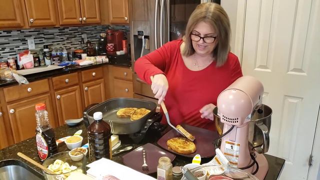 The Best Brioche French Toast with Banana Foster смотреть онлайн