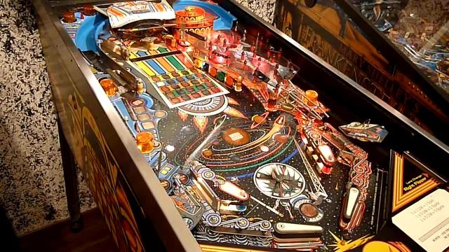 PIN·BOT Gameplay Pinball Machine / Flipper смотреть онлайн