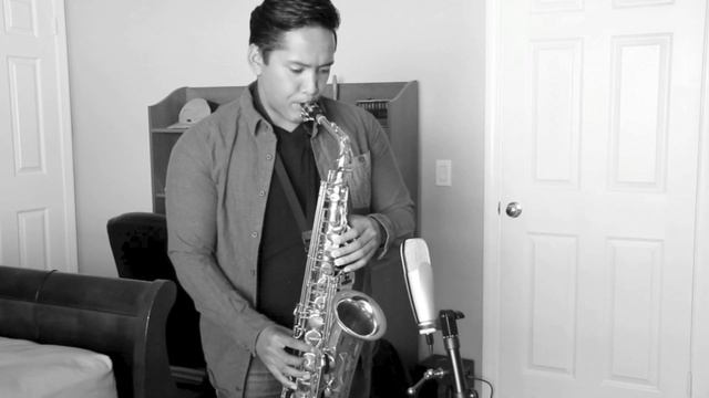 Chris Brown - Lady In A Glass Dress - Saxophone by Abednego Tamba смотреть онлайн