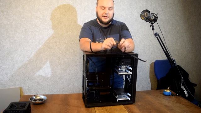 Дешевый корпус для мощных систем! Fractal Design CORE 2500