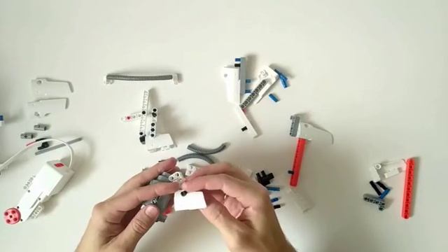 Как собрать газонокосильщика (Mi Bunny Block Robot) смотреть онлайн