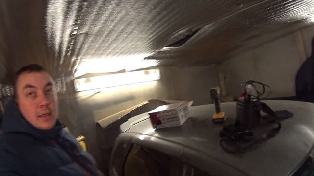 ДЕШМАНСКОЕ восстановление аккумулятора в гараже своими руками!! Сода плюс Дистиллированная вода. смотреть онлайн