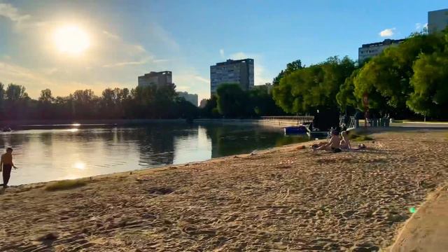 Прогулка с басенджи в Парке усадьба «Михалково» смотреть онлайн