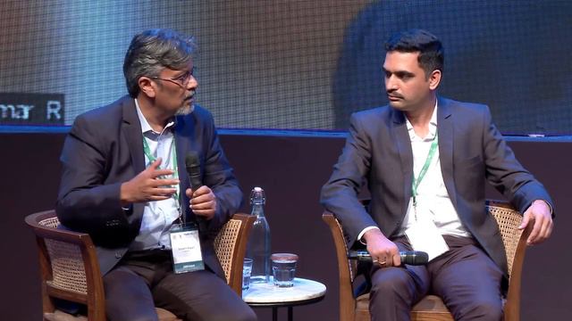 "Industrial 4.0 - An integration of Phygital, remote training using AR/VR technologies." Matrix смотреть онлайн