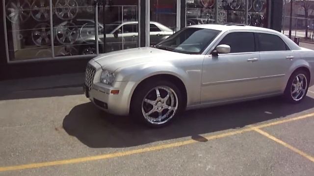 HILLYARD CUSTOM RIM&TIRE 2012 SCION 1Q RIDING ON 17" CUSTOM GOLD RIMS! WOW! смотреть онлайн