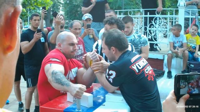 Detelin Yonchev vs Vladimir Savic Armwrestling- Bela Curkva 2019 смотреть онлайн