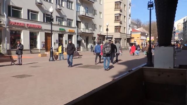 Уронил деньги на улице. Социальный эксперимент. смотреть онлайн