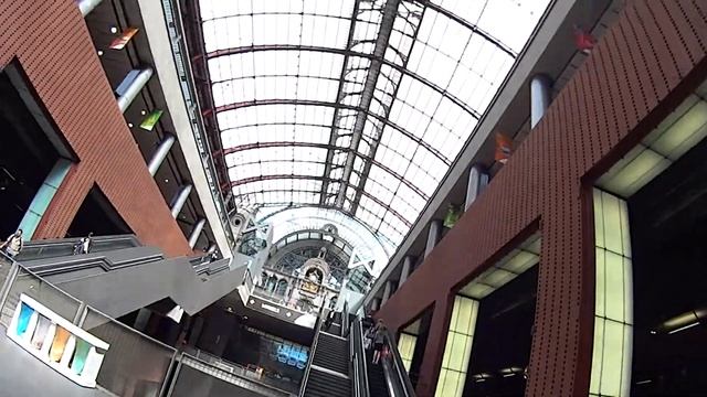 Вокзал Антверпен, Бельгия