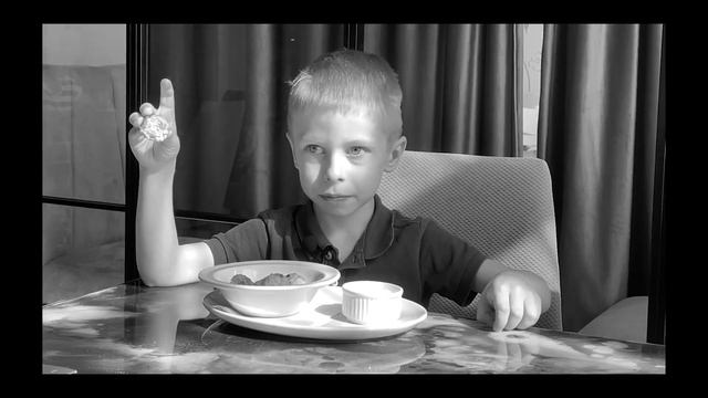 Семейное кафе Kitchen/ Обзор кафе, детской игровой зоны, меню/ Ради чего стоит сюда прийти смотреть онлайн