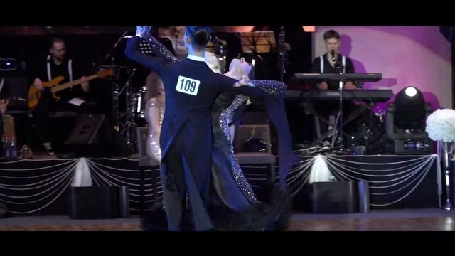 Аяз Гиниятуллин и Айсылу Гиниятуллин. Nevsky Ball 2017. смотреть онлайн