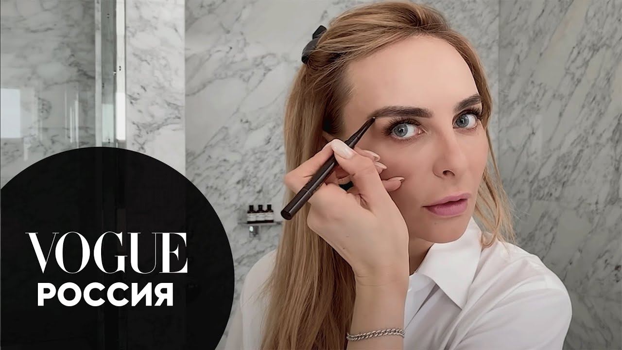 Екатерина Варнава показывает свой макияж для съемок | Vogue Россия смотреть онлайн