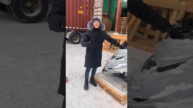 В каком виде доставляются снегоходы от X-MOTORS? смотреть онлайн