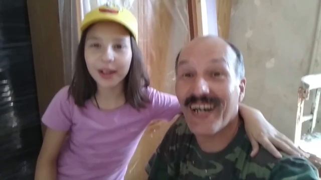 АНАПА ? ДОМАШНИЕ ХЛОПОТЫ в старой квартире. Обдираем обои. смотреть онлайн