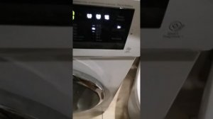 Как включить стиральную машину и запустить стирку