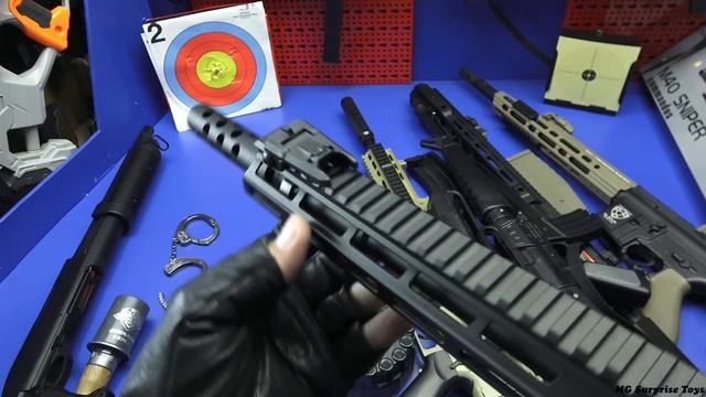 Realistic Toy Guns ! Mashine Gun / Military Weapons /Airsoft Gun