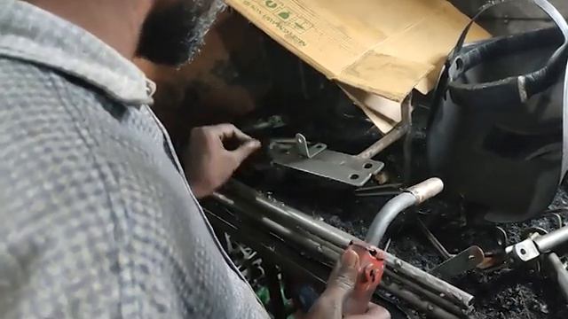Pulsar 220F Beak/Fender | Just ₹140 | DIY | Pulsar 220 Modification | The Moto Nandha смотреть онлайн
