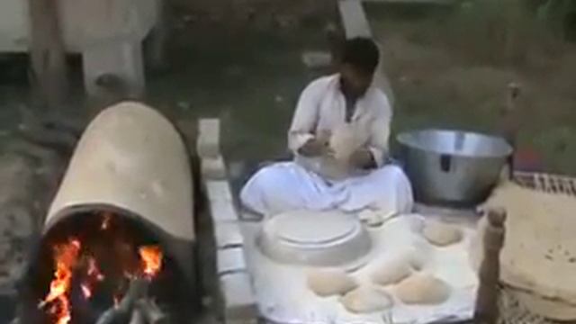 Гигантские лепешки смотреть онлайн