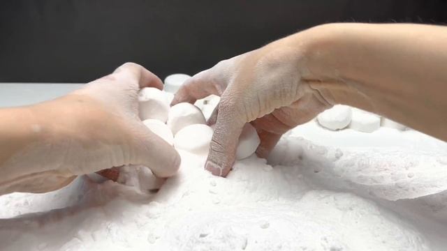 ASMR baking soda crunchy snowy hills смотреть онлайн
