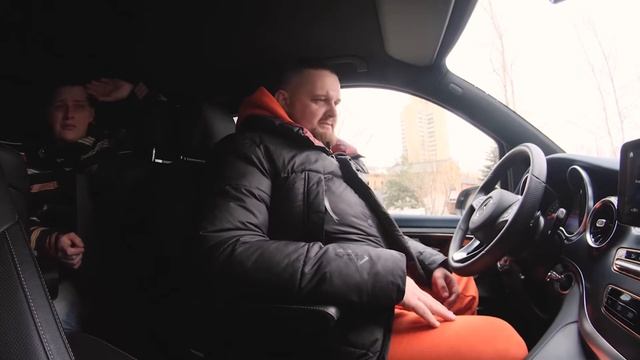 Обзор MERSEDES BENZ EQV 300 Электрический Van. Или как начать говорить на Багатом смотреть онлайн