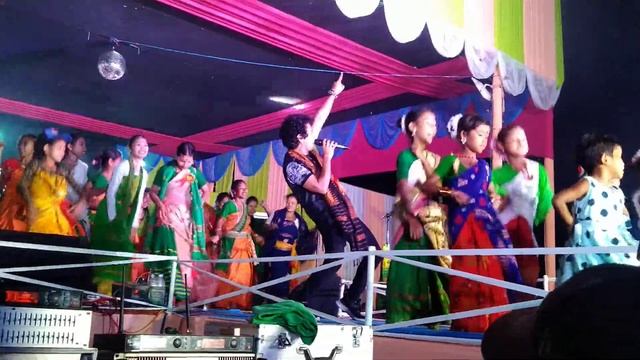Sikon Sikon Api Phukon Boro Stage Show।Pati Rabha Git смотреть онлайн