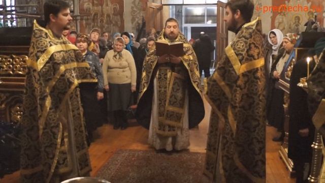 Великий пост: Литургия Преждеосвященных Даров и канон Феодору Тирону смотреть онлайн
