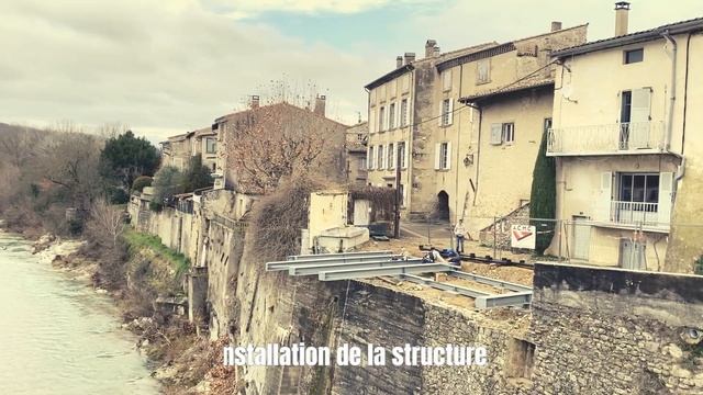 Vue du centre-bourg d'Aouste-sur-Sye - zoom sur les belvédères смотреть онлайн