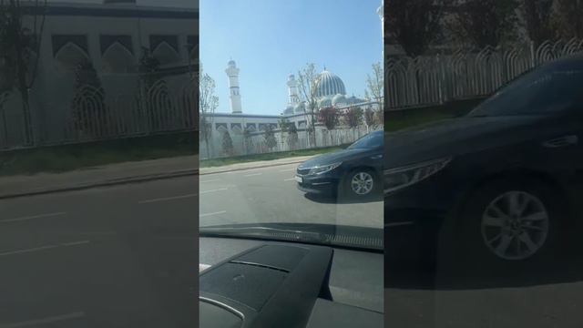 Самая больщая Мечеть в СНГ. Таджикистан г.Душанбе. смотреть онлайн