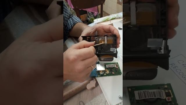Рено Эспэйс 4, ремонт картоприёмника. смотреть онлайн