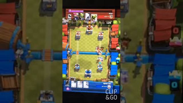 Эпик батл в Clash Royale смотреть онлайн