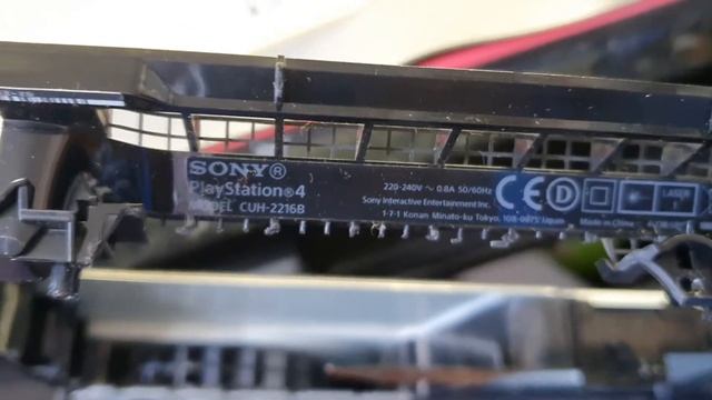 PlayStation 4 Slim CUH-2216B small clips fallen off from Where??? смотреть онлайн