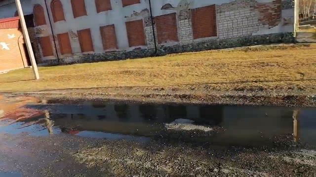 29.10.21.Тонны питьевой воды на земле. Порыв в Сосновом Бору смотреть онлайн