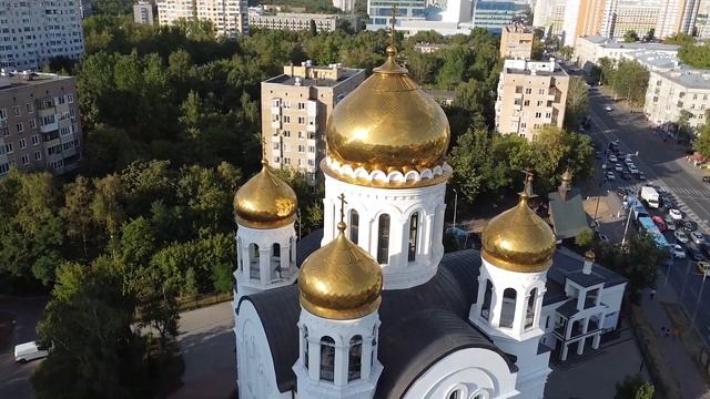 Храм святого праведного Иоанна Русского в Фили-Давыдково смотреть онлайн