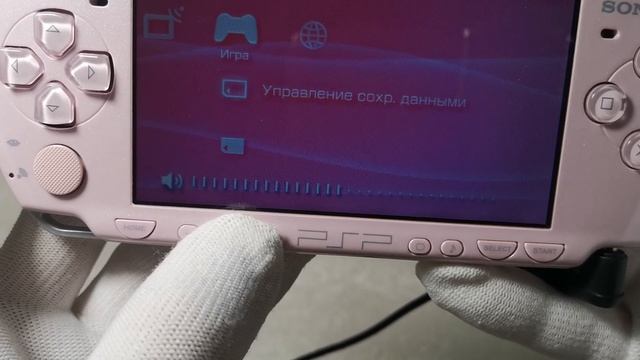 Sony PSP 2000 РАБОЧАЯ Сони Плейстейшен Playstation Portable Slim Игра консоль Розовая полу-глянцева смотреть онлайн